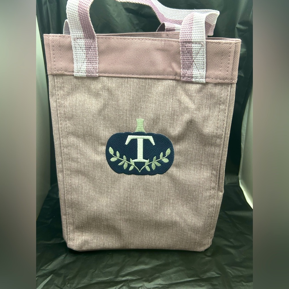 Thirty-one Small Essential Tote Farmers Market Lunch Bag T Monogram Purple